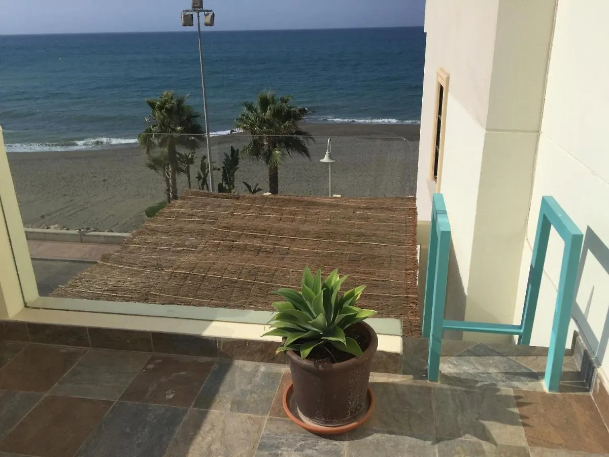 Precioso Alojamiento En Primera Linea De Playa Algarrobo Costa