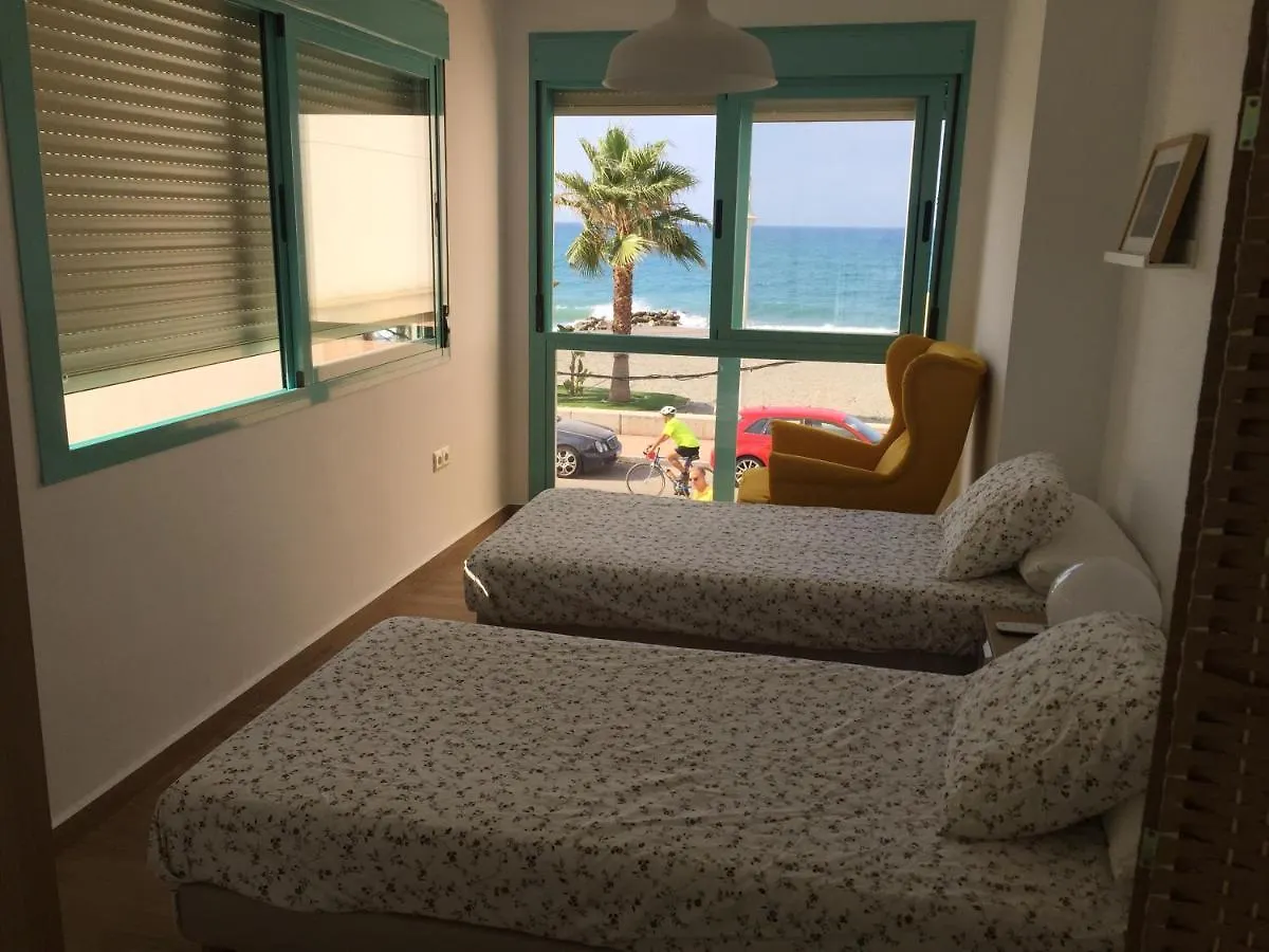 Apartment Precioso Alojamiento En Primera Linea De Playa Algarrobo Costa Spain